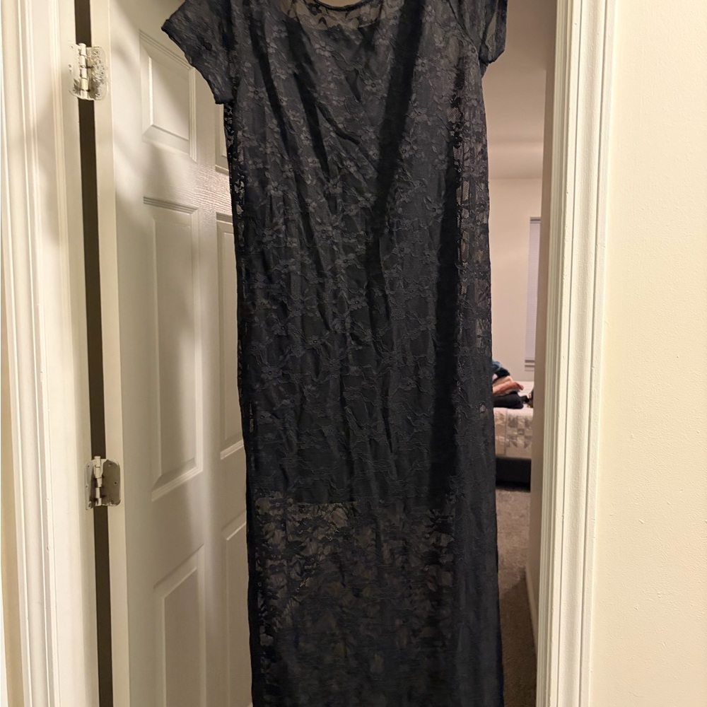 Elegant Black Lace Dress